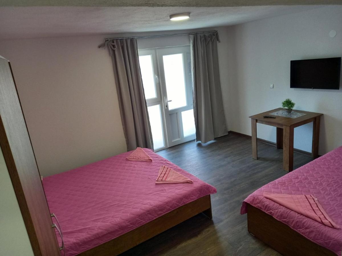Apartmants Djekovi Охрид Екстериор снимка